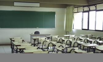 Para não contratar mais interinos, governo de MT deverá convocar 516 professores concursados em janeiro